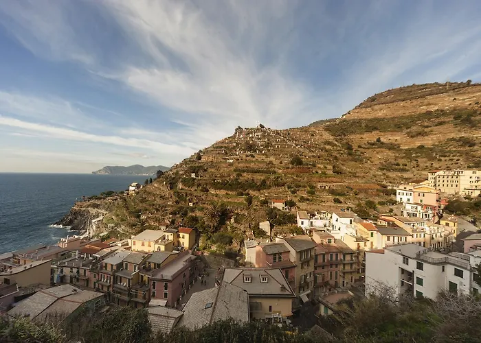 San Giorgio Konukevi Manarola